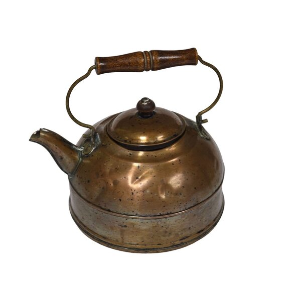 Vintage Copper Hammered Teapot With Wooden Handle Rustic Farmhouse Kitchen Decor - Picture 3 of 12